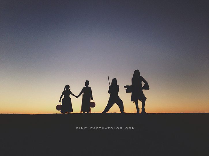 Simple tips for capturing spooky silhouette photos with your phone this Halloween.