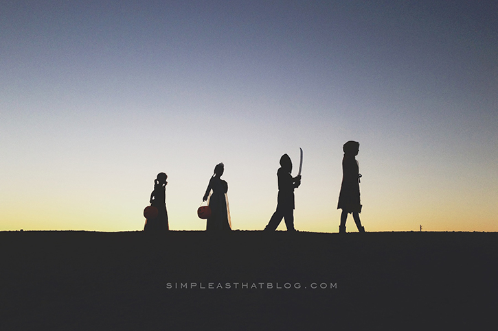 Simple tips for capturing spooky silhouette photos with your phone this Halloween.