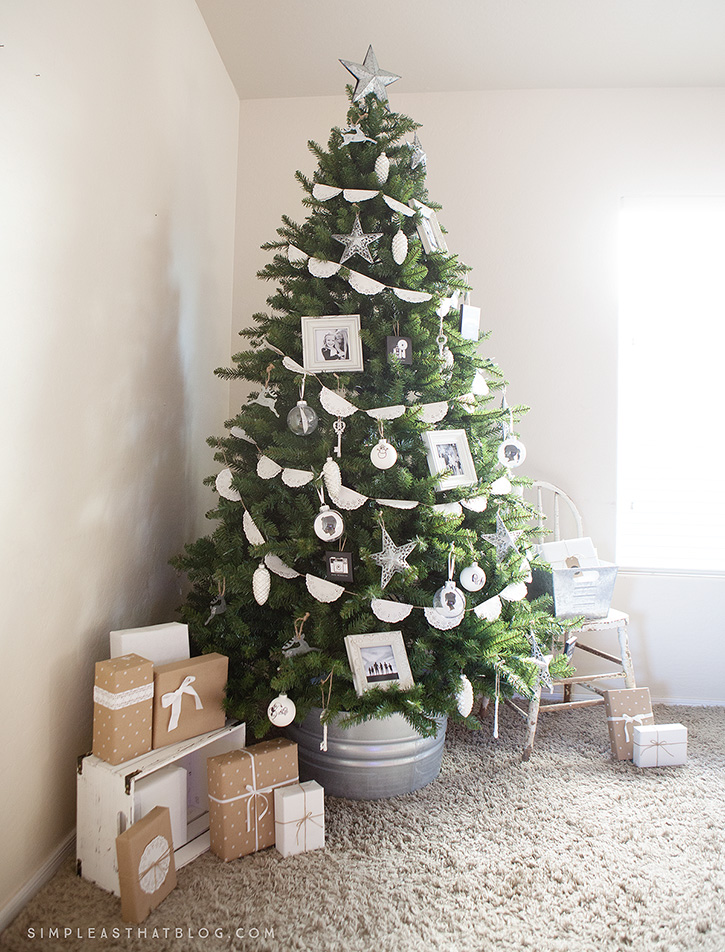 An ode to those moments that are most precious to us, this simple, rustic memory tree is a beautiful combination of photos and DIY ornaments.