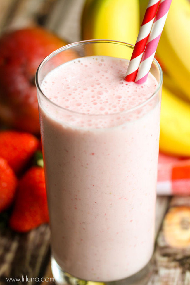 25 Healthy and Family Friendly Smoothies