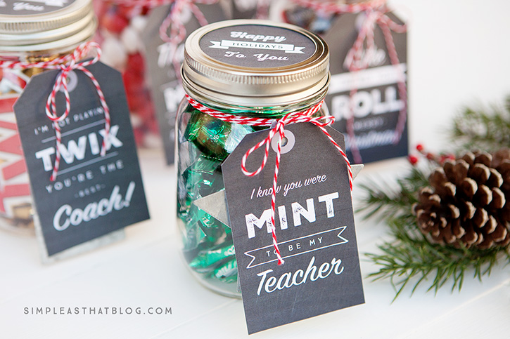 Christmas Mason Jar Labels and Tags Plus Free Printables