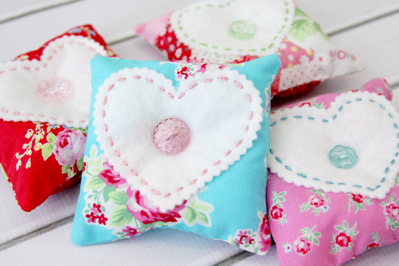 These sweet Heart Lavender Sachets make such fun gifts and they are so simple to sew up that you can make up a bunch at a time!