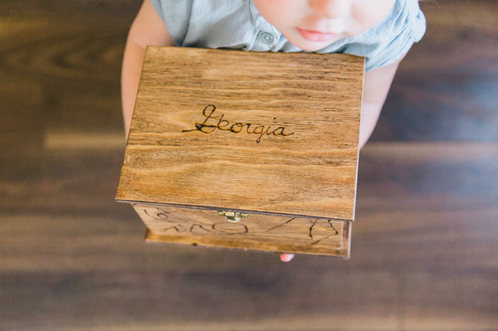 Create a Treasure Box for Collecting Nature this summer with the kids.