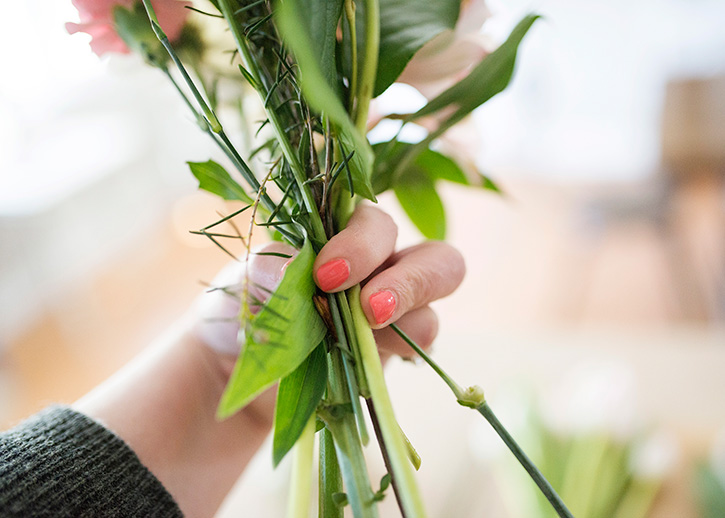 Easy Fresh Flower Arrangements