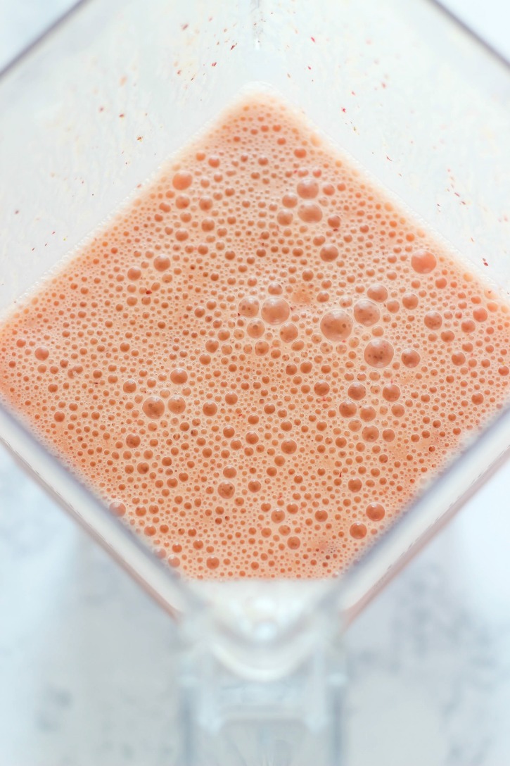 Strawberry Peach Smoothie - a healthy and delicious dairy-free smoothie recipe made with summertime fruits.