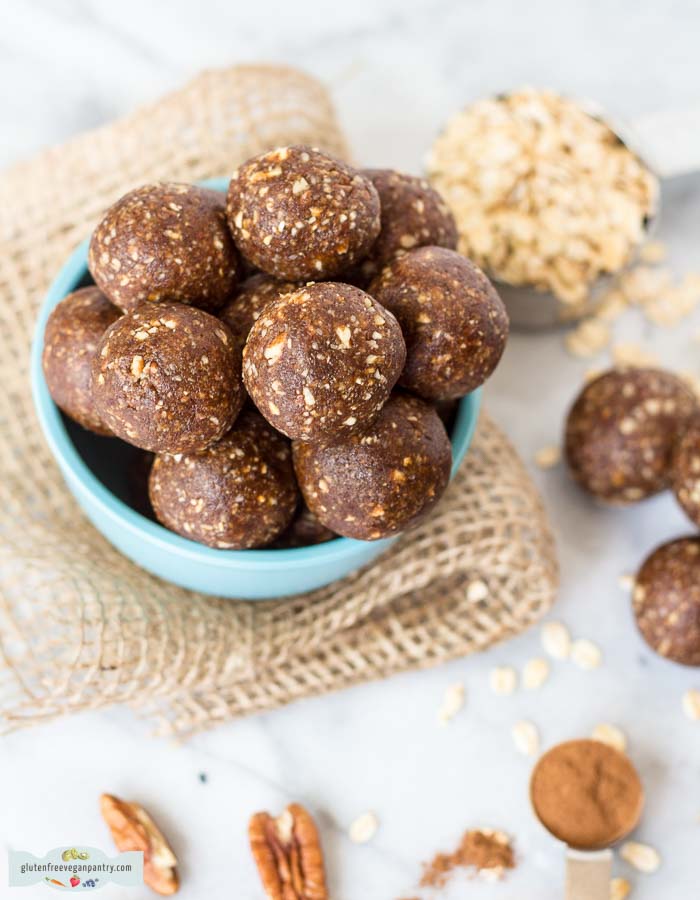 pecan-pie-energy-balls-vegan-gluten-free-6