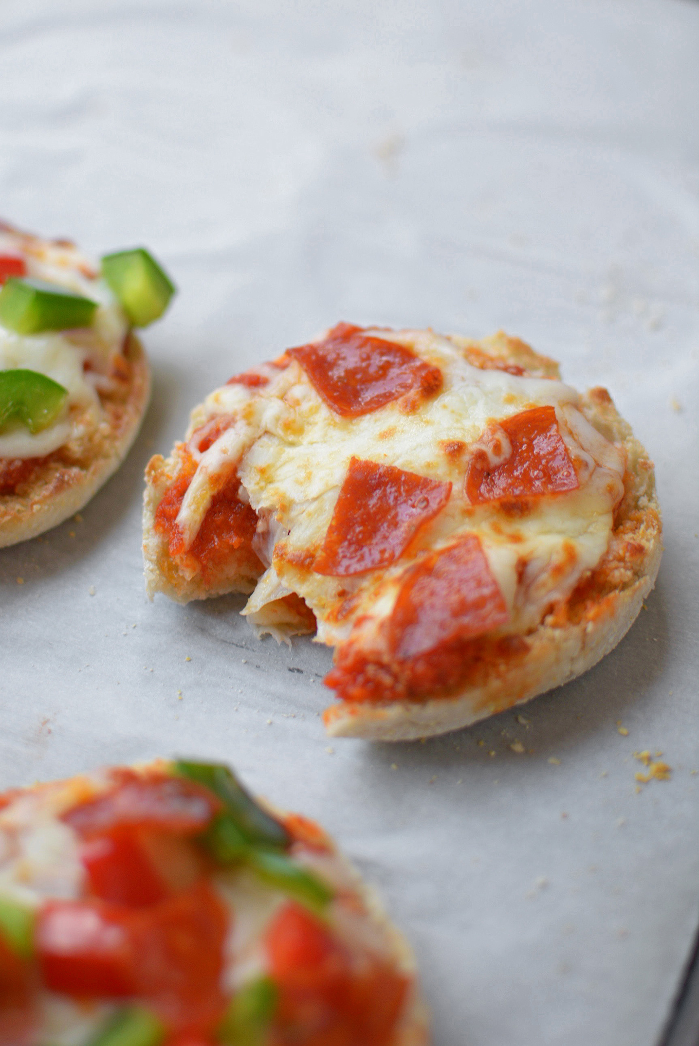 English Muffin Mini Pizzas