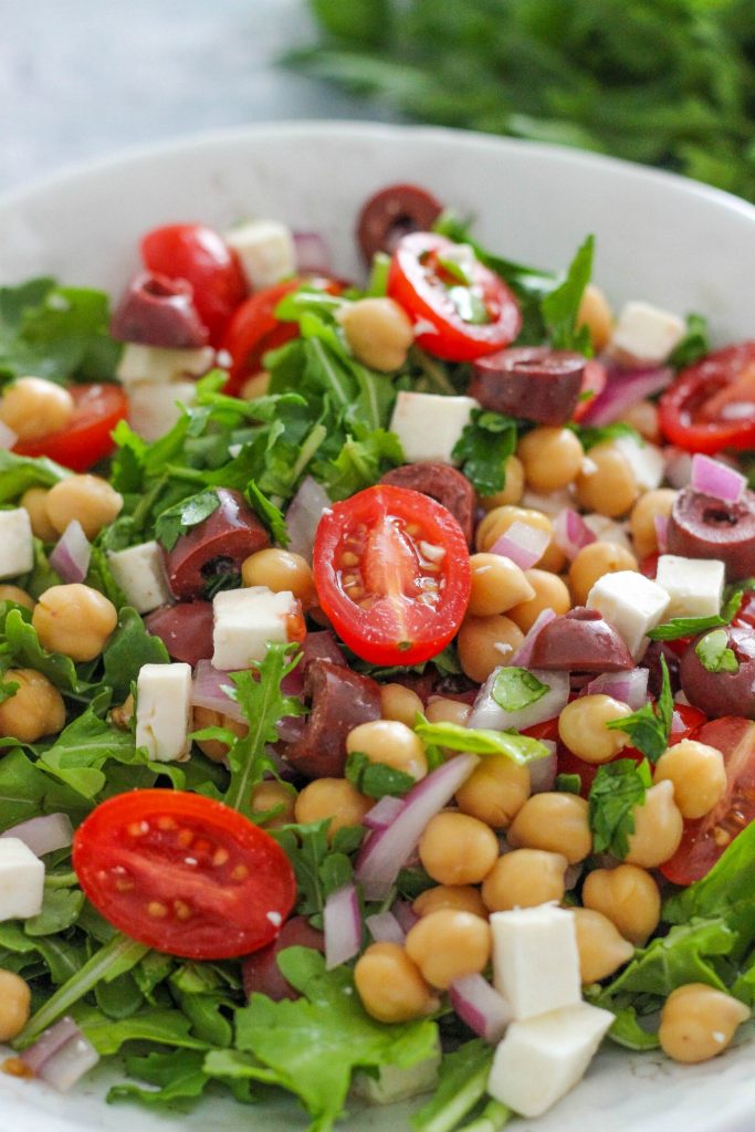 Mediterranean Chickpea and Arugula Salad