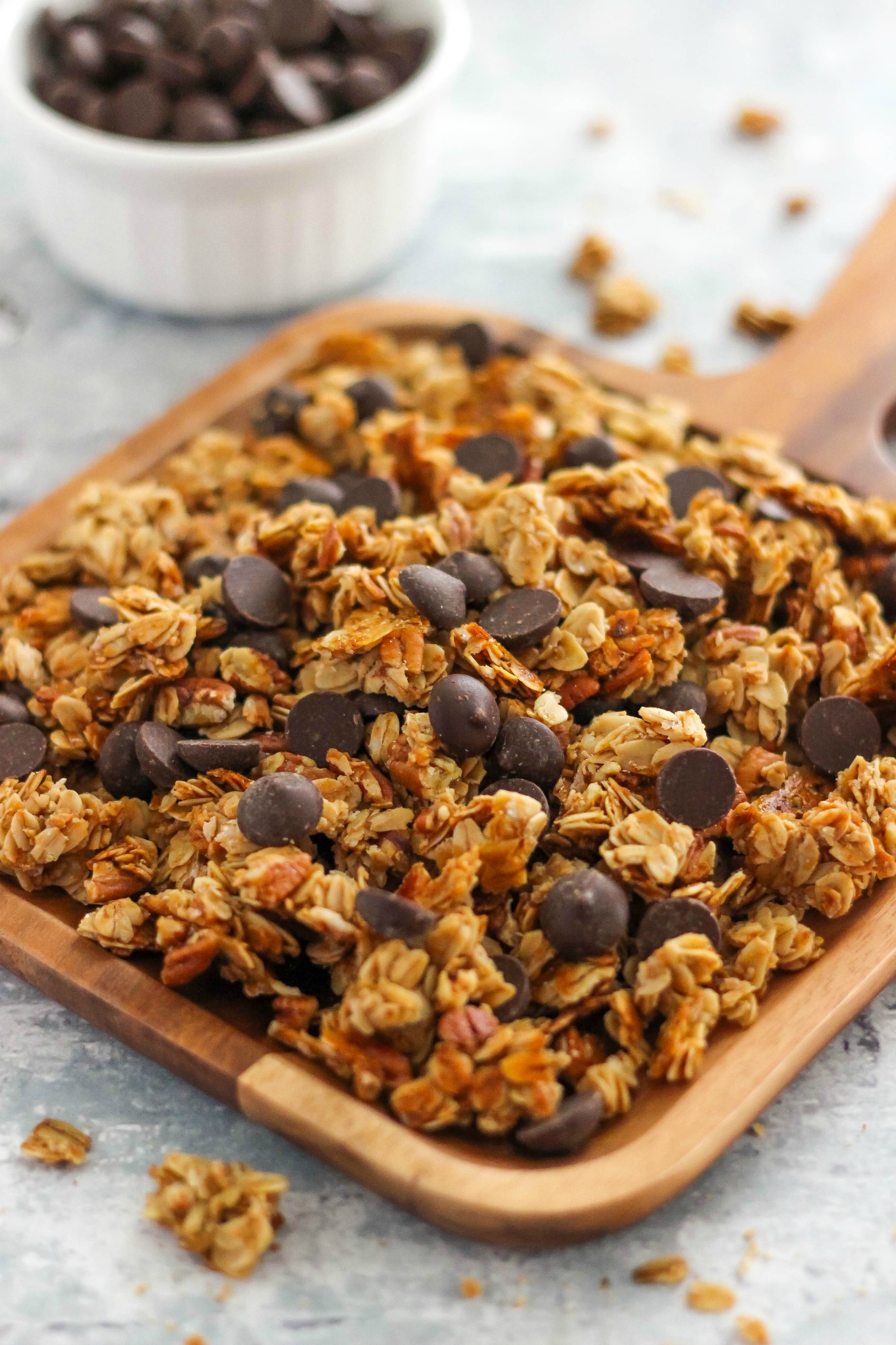 5-Ingredient Chocolate Chip Granola Recipe is an easy and healthy breakfast, snack, or topping option for yogurt and ice cream.