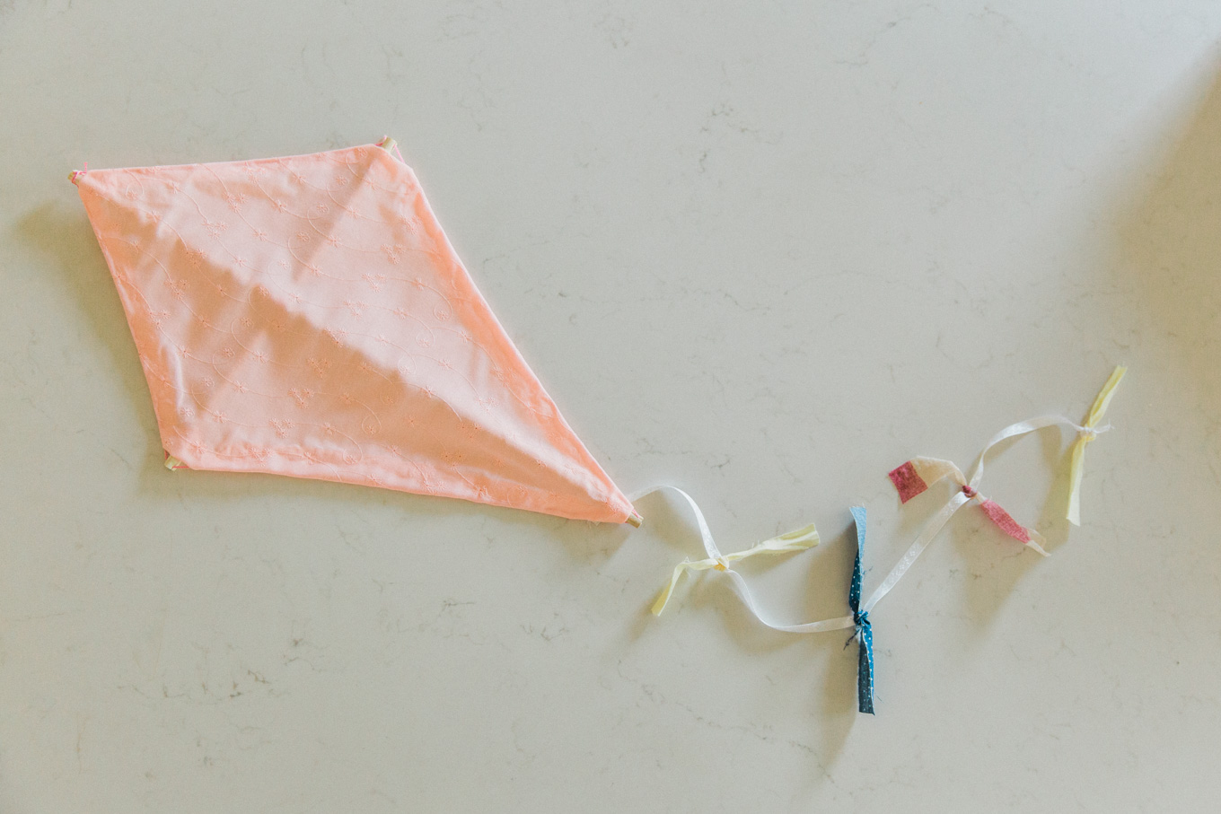 DIY old fashioned kite