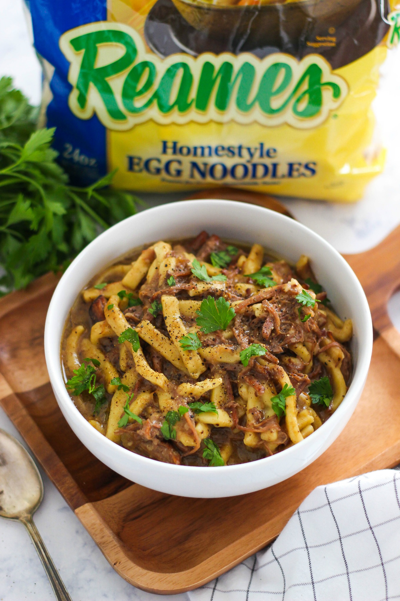 Easy Slow Cooker Beef And Noodles