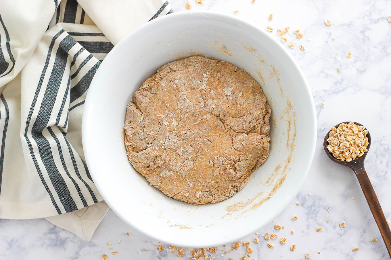 This No-Knead Whole Wheat Rosemary Bread is the perfect recipe for beginners. Enjoy a hearty and healthy loaf of bread with just a few steps and a simple list of ingredients.