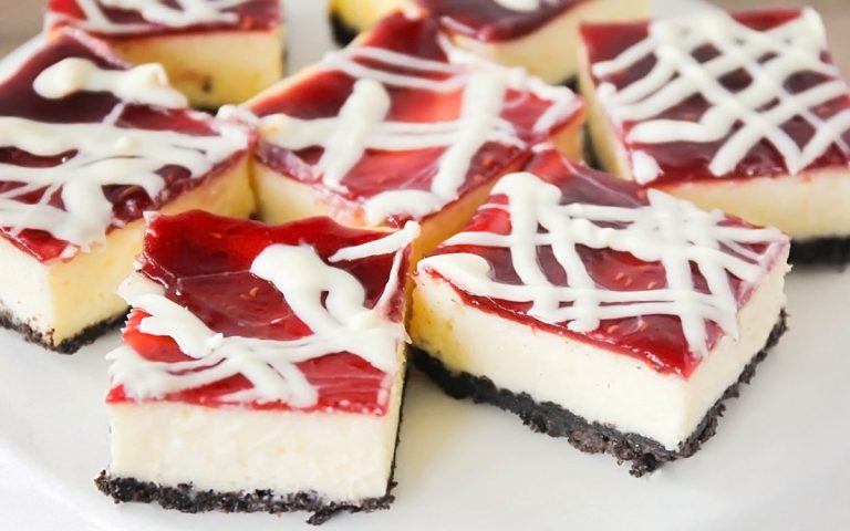 White Chocolate Raspberry Cheesecake Bars