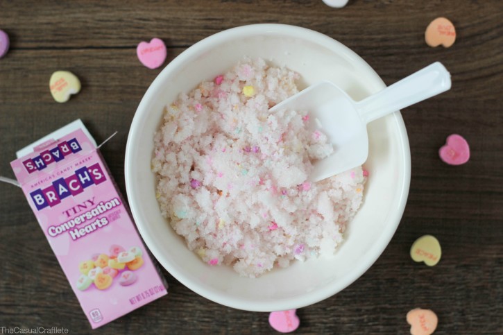 Looking for a fun, handmade gift to give this Valentine’s Day? This DIY Conversation Hearts Sugar Scrub is so easy to make, smells delicious and is great for dry skin!