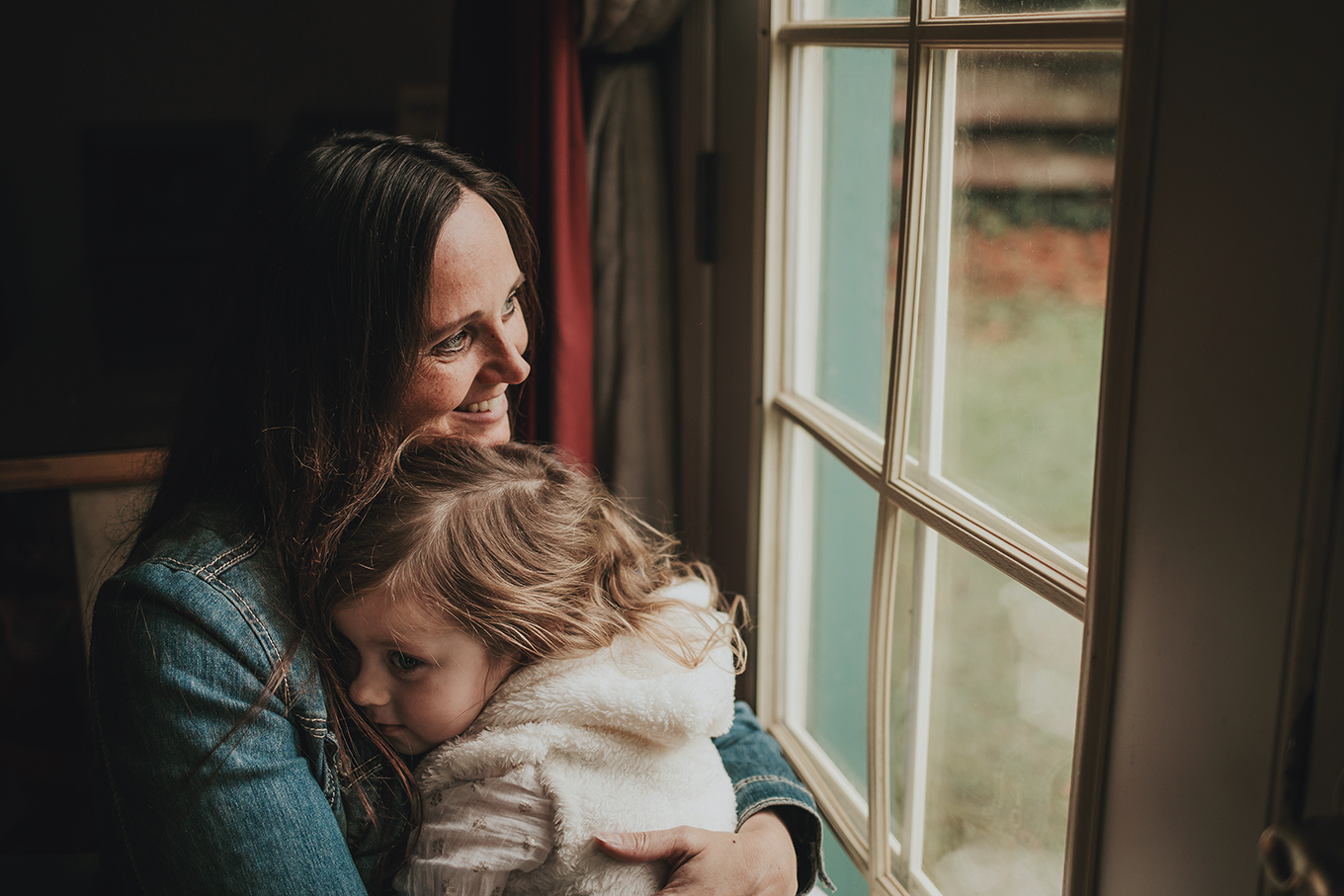 If we focus on all that our life isn't, we miss all the beauty that our life IS. 4 powerful ways to combat comparison in motherhood.