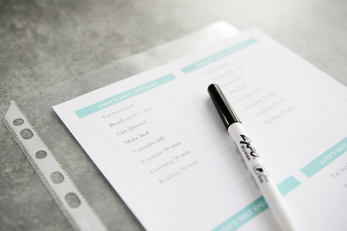 Tired of nagging your kids to get the same things done day after day? This daily responsibilities checklist is simple, but exactly what you need to set clear expectations and encourage personal accountability.